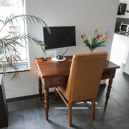 Neu Gebautes Apartment Mit Sonnenterasse In Der Naehe Vom Siebengebirge & Bonn Königswinter Exterior foto